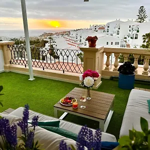 amazing-ocean-and-teide-view-fast-costa-adeje-tenerife.tenerifehoteles.net/