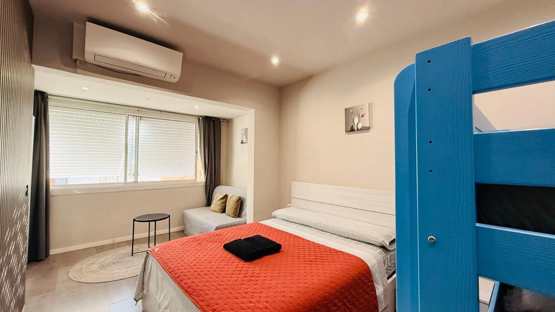 Apartamento Camp Nou Nueva Casa L'Hospitalet de Llobregat 0*,  España