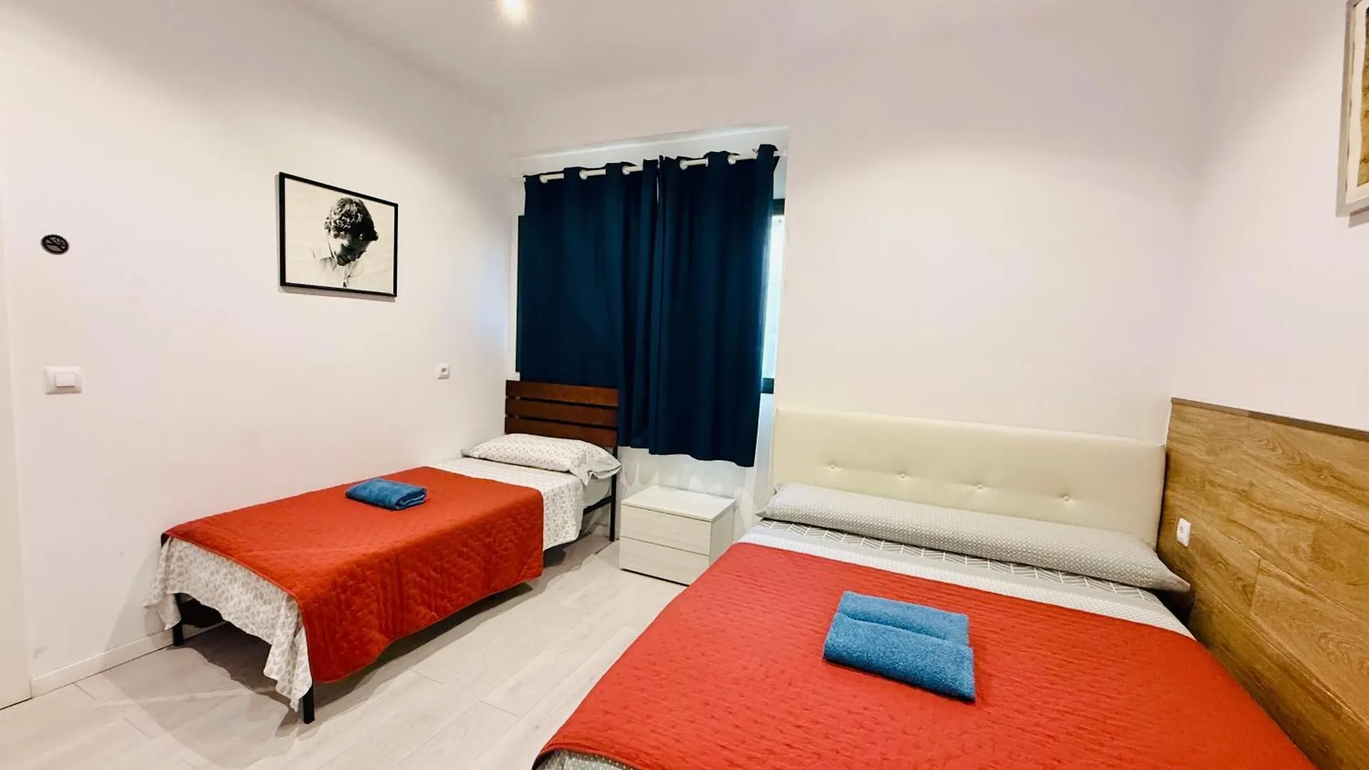 Apartamento Camp Nou Nueva Casa L'Hospitalet de Llobregat 0*,  España